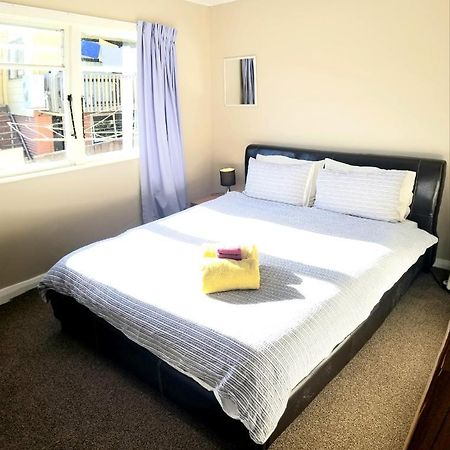 Emma'S Cosy City Hideaway Nelson Room photo